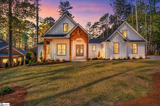1433 Stillwater Drive, Seneca, SC 29672