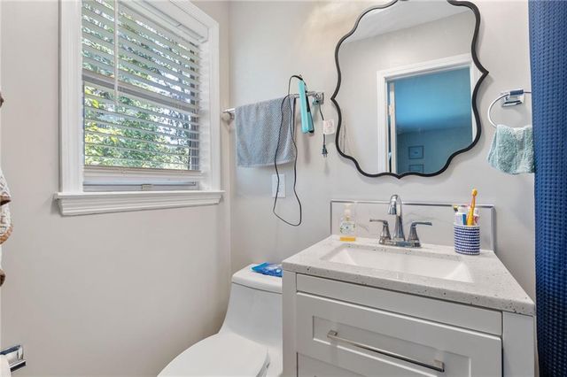 2276 SKYLINE Drive, Gainesville, GA 30501