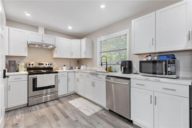 2276 SKYLINE Drive, Gainesville, GA 30501