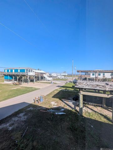 112 Norah Lane, Grand Isle, LA 70358