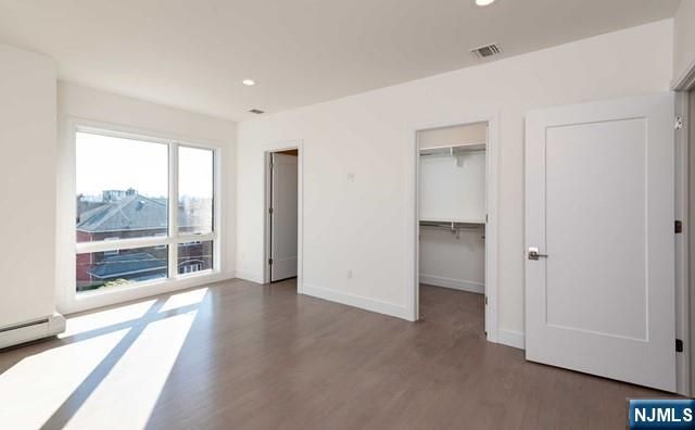 129 Rothwell Avenue, Cliffside Park, NJ 07010