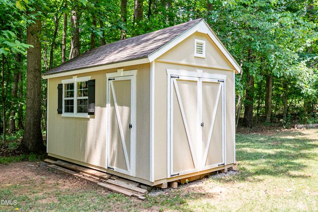 509 Get A Way Lane, Bahama, NC 27503