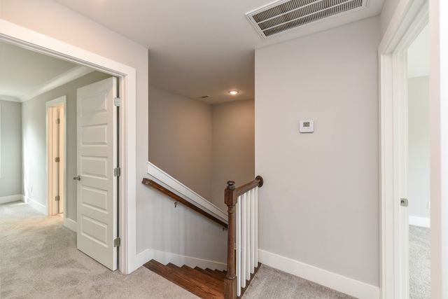 2207D 24th Ave N, Nashville, TN 37208