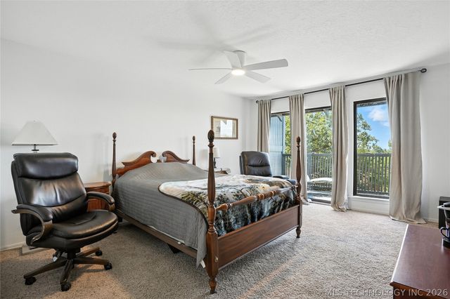 42 Diamond Head Drive 42, Sand Springs, OK 74063