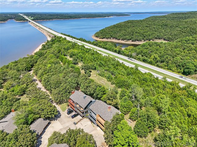 42 Diamond Head Drive 42, Sand Springs, OK 74063