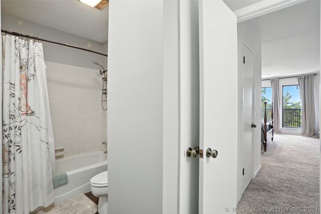 42 Diamond Head Drive 42, Sand Springs, OK 74063