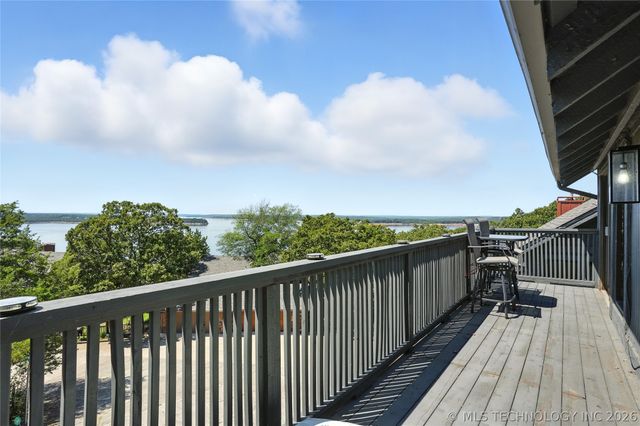 42 Diamond Head Drive 42, Sand Springs, OK 74063