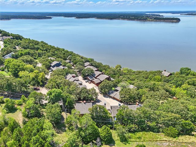 42 Diamond Head Drive 42, Sand Springs, OK 74063