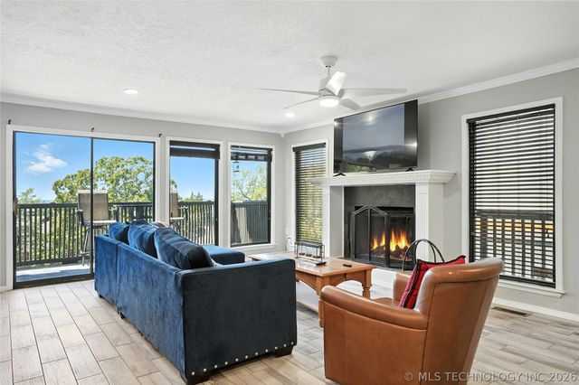 42 Diamond Head Drive 42, Sand Springs, OK 74063