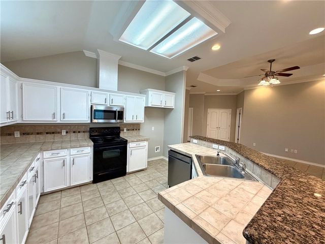 6622 Samba Dr, Corpus Christi, TX 78414