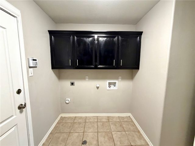 6622 Samba Dr, Corpus Christi, TX 78414