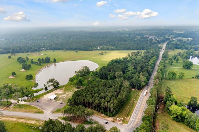 15899 Wood Grove Way, Willis, TX 77378