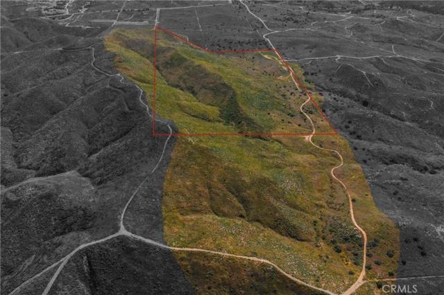 1 Dawson Canyon Rd, Lake Mathews, CA 92570