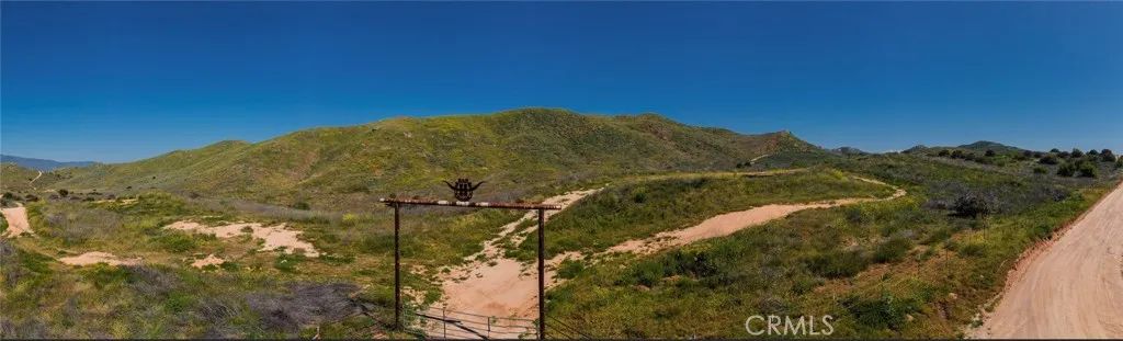 1 Dawson Canyon Rd, Lake Mathews, CA 92570
