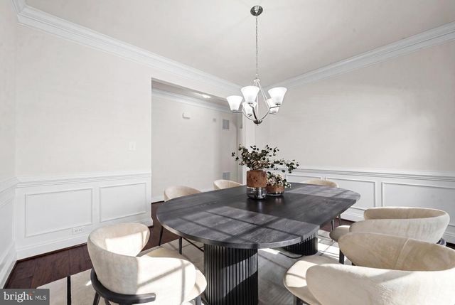 25079 CHAFEE CIR, Aldie, VA 20105