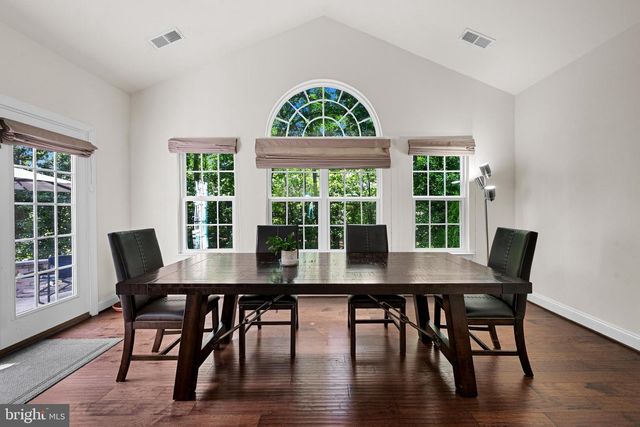 25079 CHAFEE CIR, Aldie, VA 20105