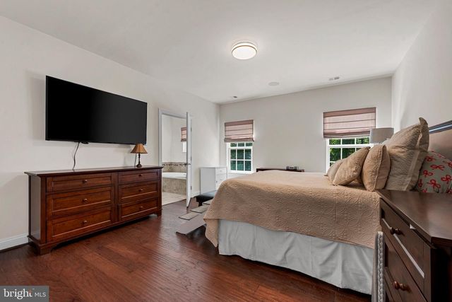 25079 CHAFEE CIR, Aldie, VA 20105