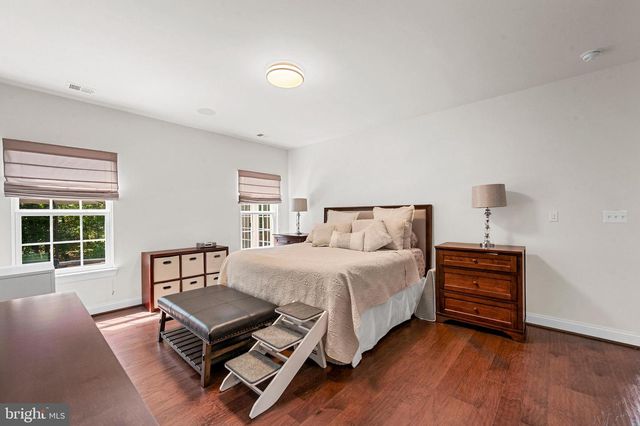 25079 CHAFEE CIR, Aldie, VA 20105
