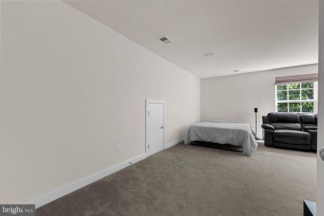 25079 CHAFEE CIR, Aldie, VA 20105