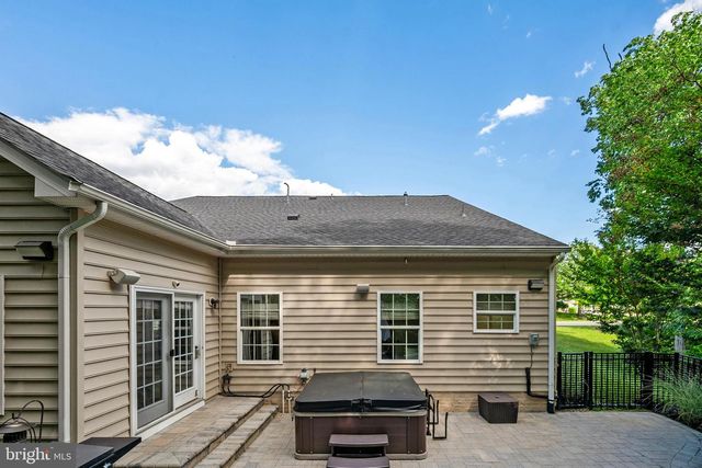25079 CHAFEE CIR, Aldie, VA 20105