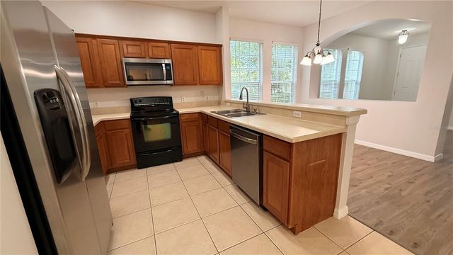 7129 RED LANTERN DRIVE, St Cloud, FL 34773