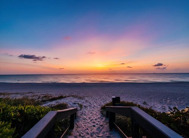 1187 Hillsboro Mile 9e, Hillsboro Beach, FL 33062