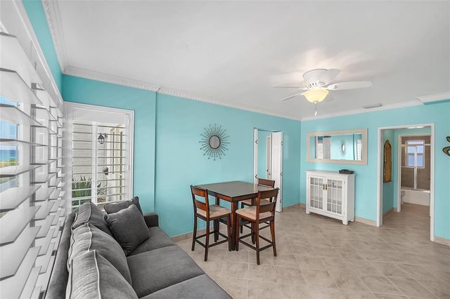 1187 Hillsboro Mile 9e, Hillsboro Beach, FL 33062