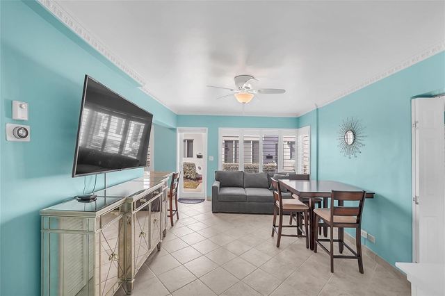 1187 Hillsboro Mile 9e, Hillsboro Beach, FL 33062