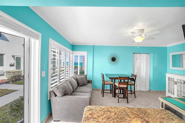 1187 Hillsboro Mile 9e, Hillsboro Beach, FL 33062