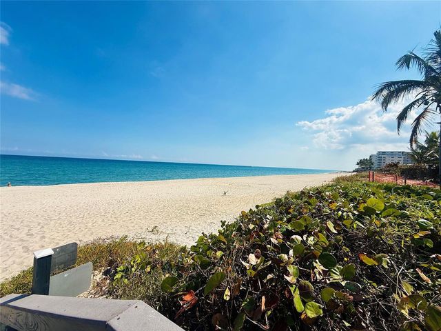 1187 Hillsboro Mile 9e, Hillsboro Beach, FL 33062