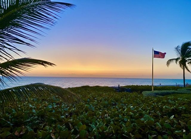 1187 Hillsboro Mile 9e, Hillsboro Beach, FL 33062