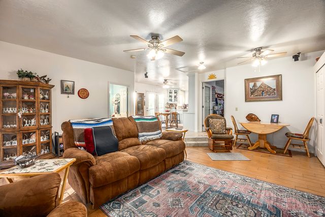 2124 E CHERRY LN, Layton, UT 84040