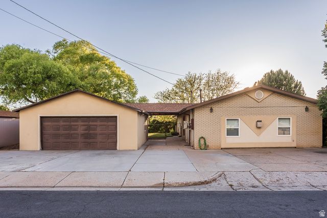 2124 E CHERRY LN, Layton, UT 84040