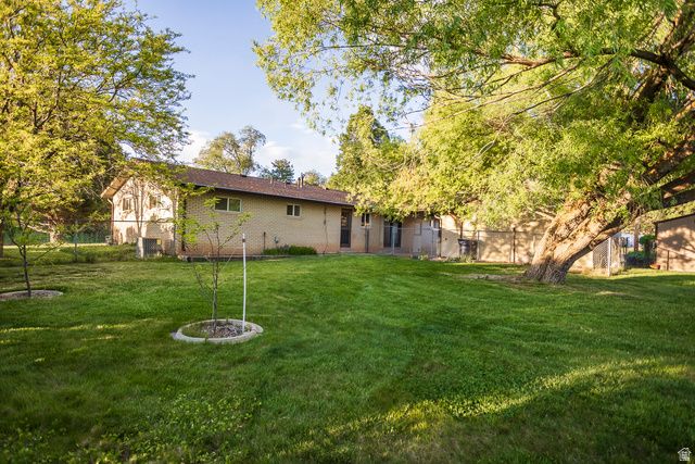 2124 E CHERRY LN, Layton, UT 84040
