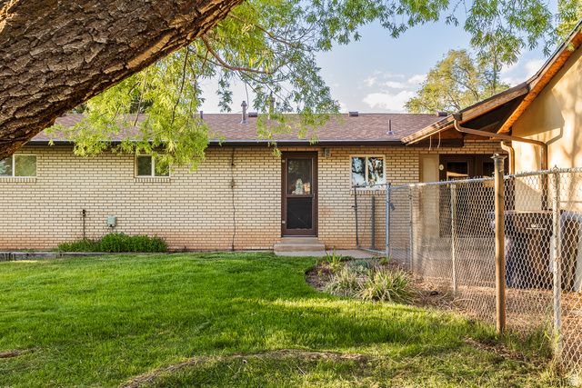 2124 E CHERRY LN, Layton, UT 84040