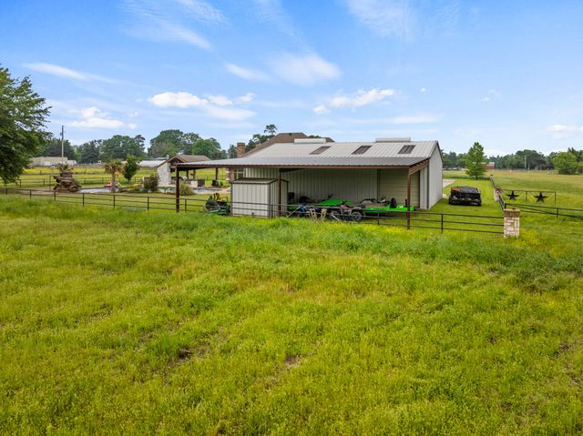2320 W State Highway 11, Pittsburg, TX 75686