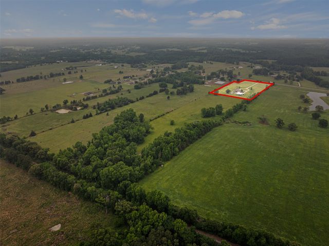 2320 W State Highway 11, Pittsburg, TX 75686