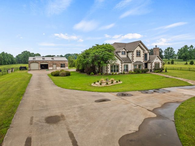2320 W State Highway 11, Pittsburg, TX 75686