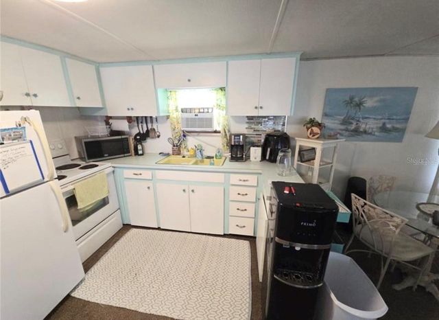 707 49TH AVENUE DRIVE W, Bradenton, FL 34207