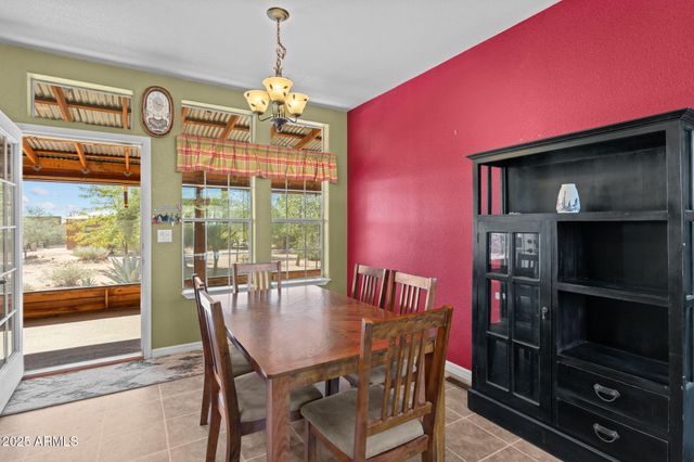 23345 W LOS HUESOS Way, Congress, AZ 85332