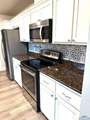 810 Willow Oak, Atlanta, TX 75551