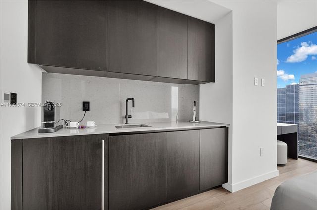 20 NE 11th St 3110, Miami, FL 33132
