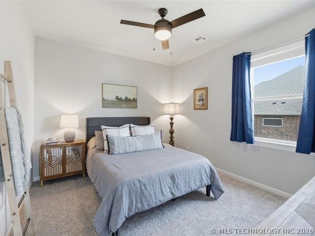 2414 W Union Place, Collinsville, OK 74021