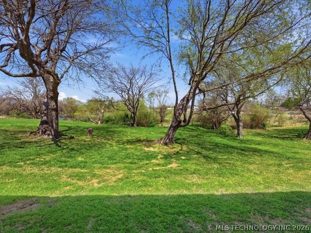 2414 W Union Place, Collinsville, OK 74021