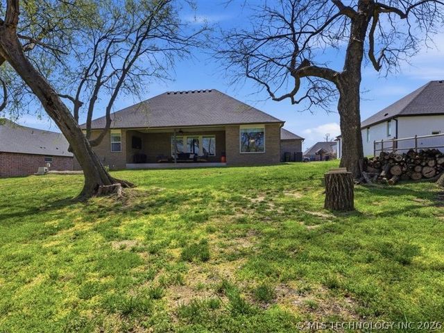 2414 W Union Place, Collinsville, OK 74021