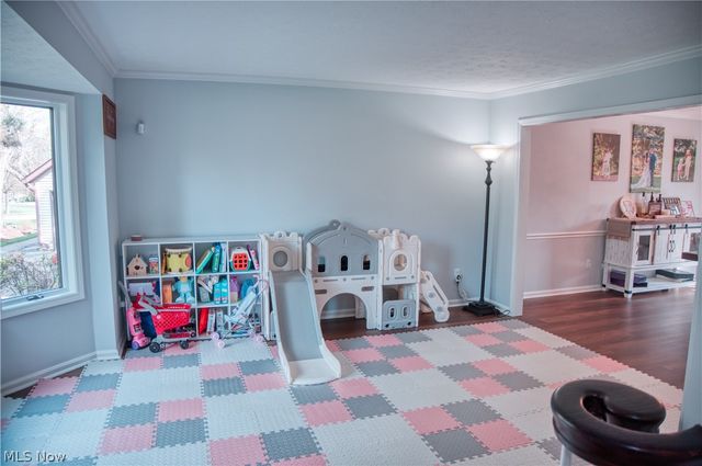 10621 Sherwood Trail, North Royalton, OH 44133