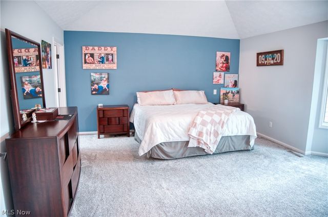 10621 Sherwood Trail, North Royalton, OH 44133
