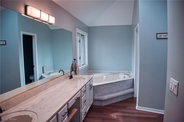 10621 Sherwood Trail, North Royalton, OH 44133