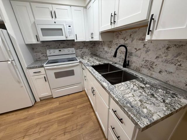 64291 Spyglass Avenue 12, Desert Hot Springs, CA 92240