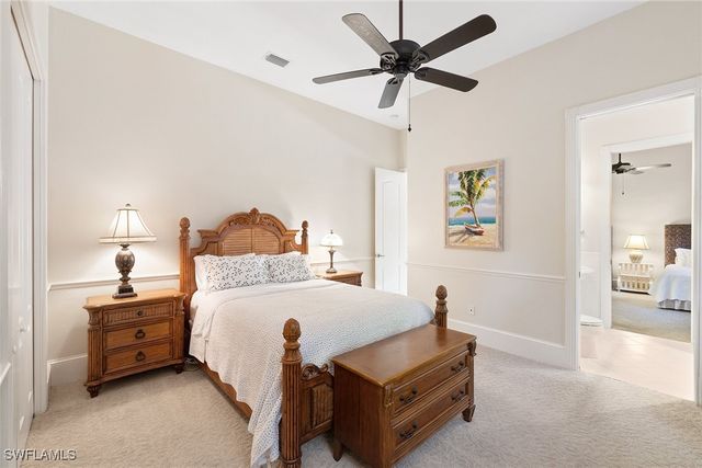 7717 Trent CT, Naples, FL 34113